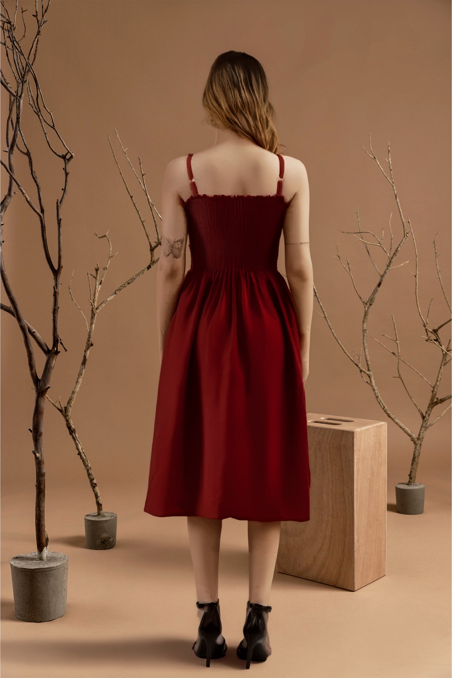 Women's Smocked Midi Dress | Elegant Sleeveless Summer Dress Online